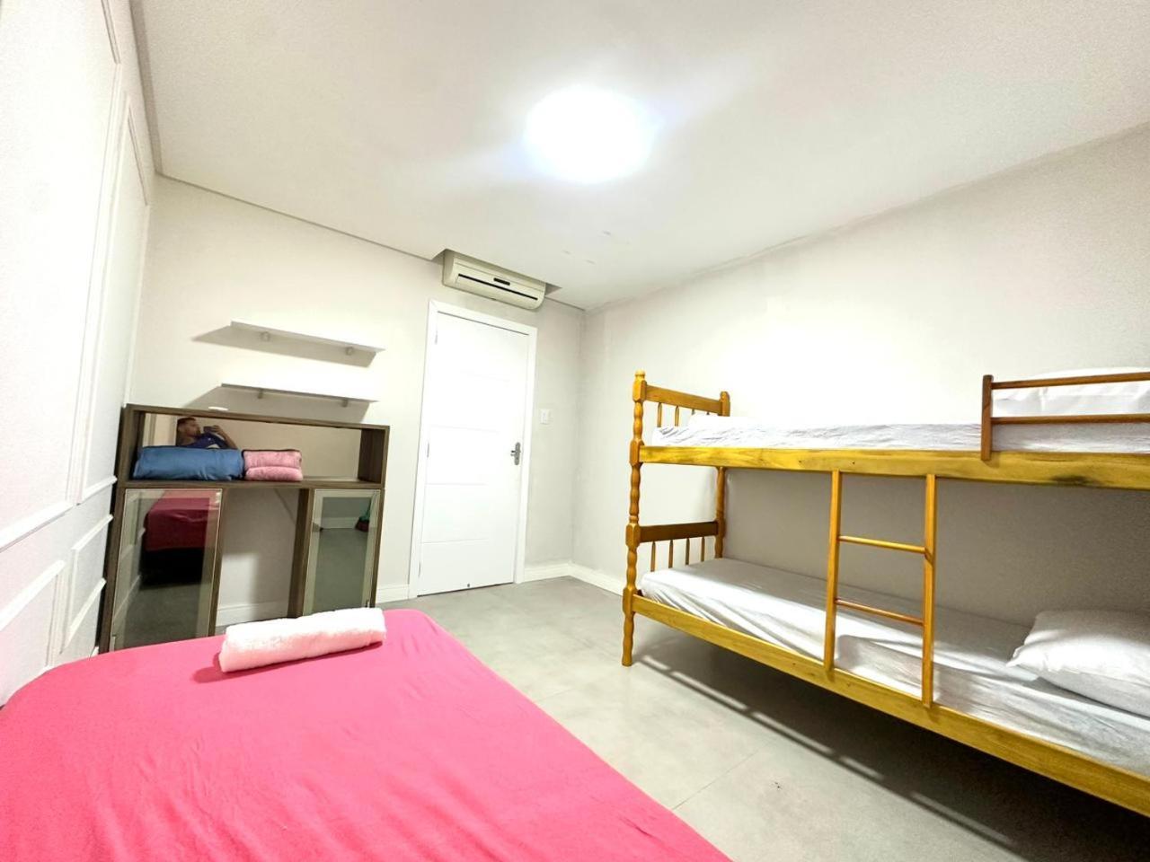 לינה וארוחת בוקר Balneário Camboriú Casa / Pousada Penelope מראה חיצוני תמונה