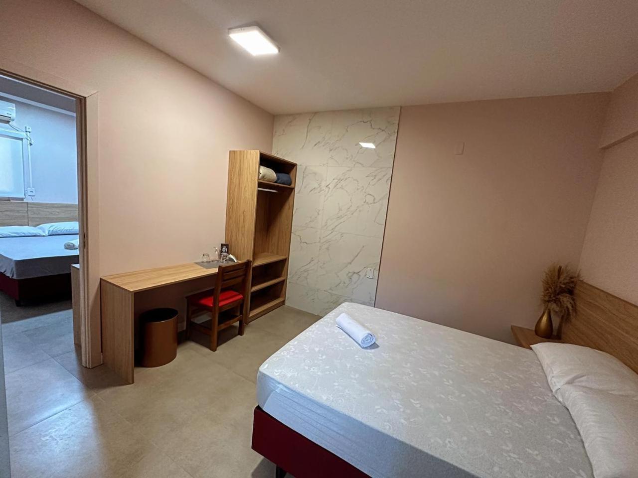 לינה וארוחת בוקר Balneário Camboriú Casa / Pousada Penelope מראה חיצוני תמונה